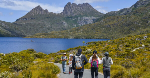 tasmania tours from singapore